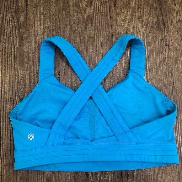 Lululemon sports bra - Picture 2 of 5